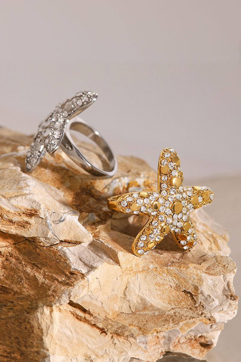 Anillo de diamantes de lujo con forma de estrella de mar