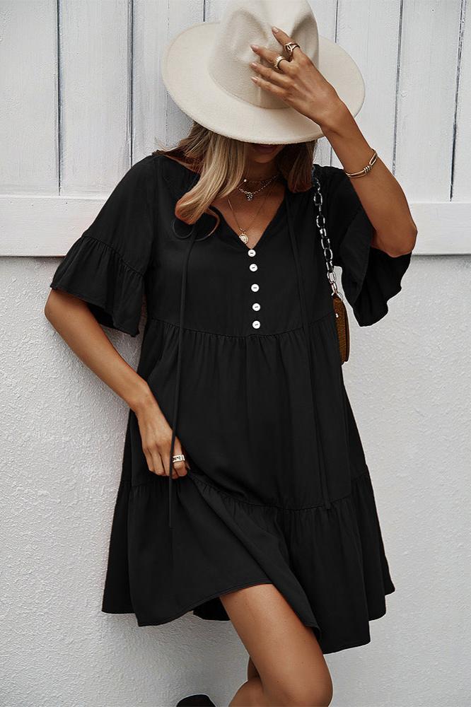 Vestido camisero sexy negro con escote en V, volantes y cordón ajustable 