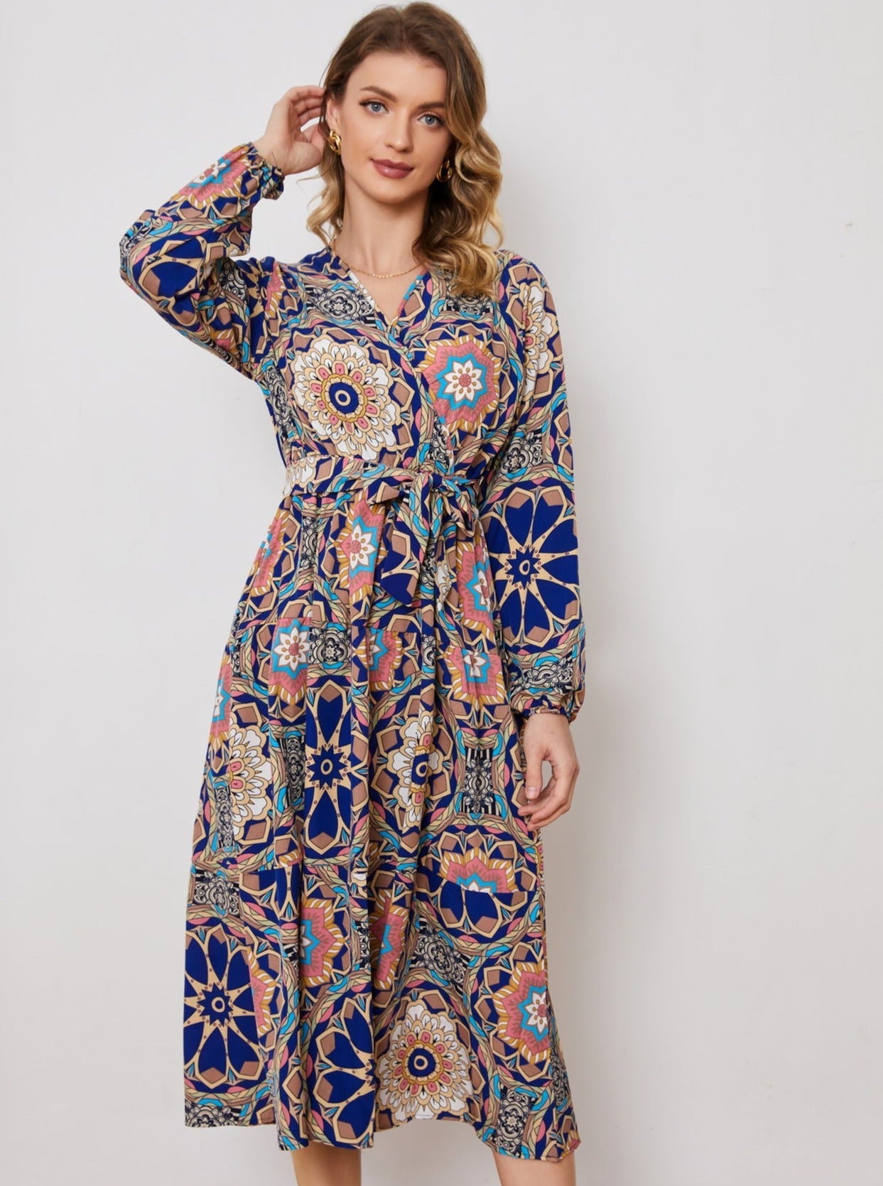 Vestido de verano con estampado floral bohemio