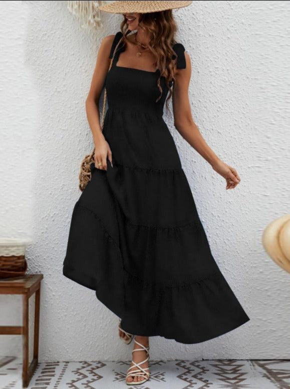 Vestido midi sin mangas con escote halter y fruncido en capas 