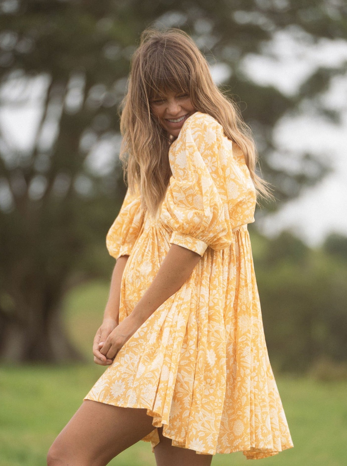 Vestido corto informal de algodón estampado