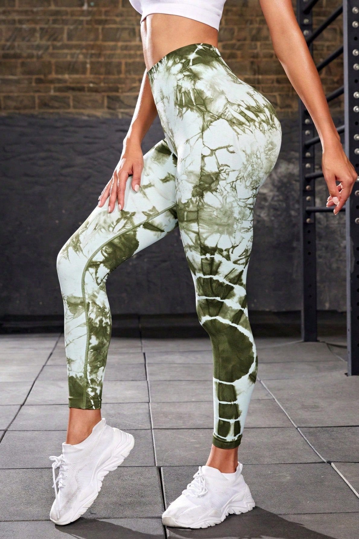 Pantalones de yoga de cintura alta con efecto tie dye sin costuras de color verde 