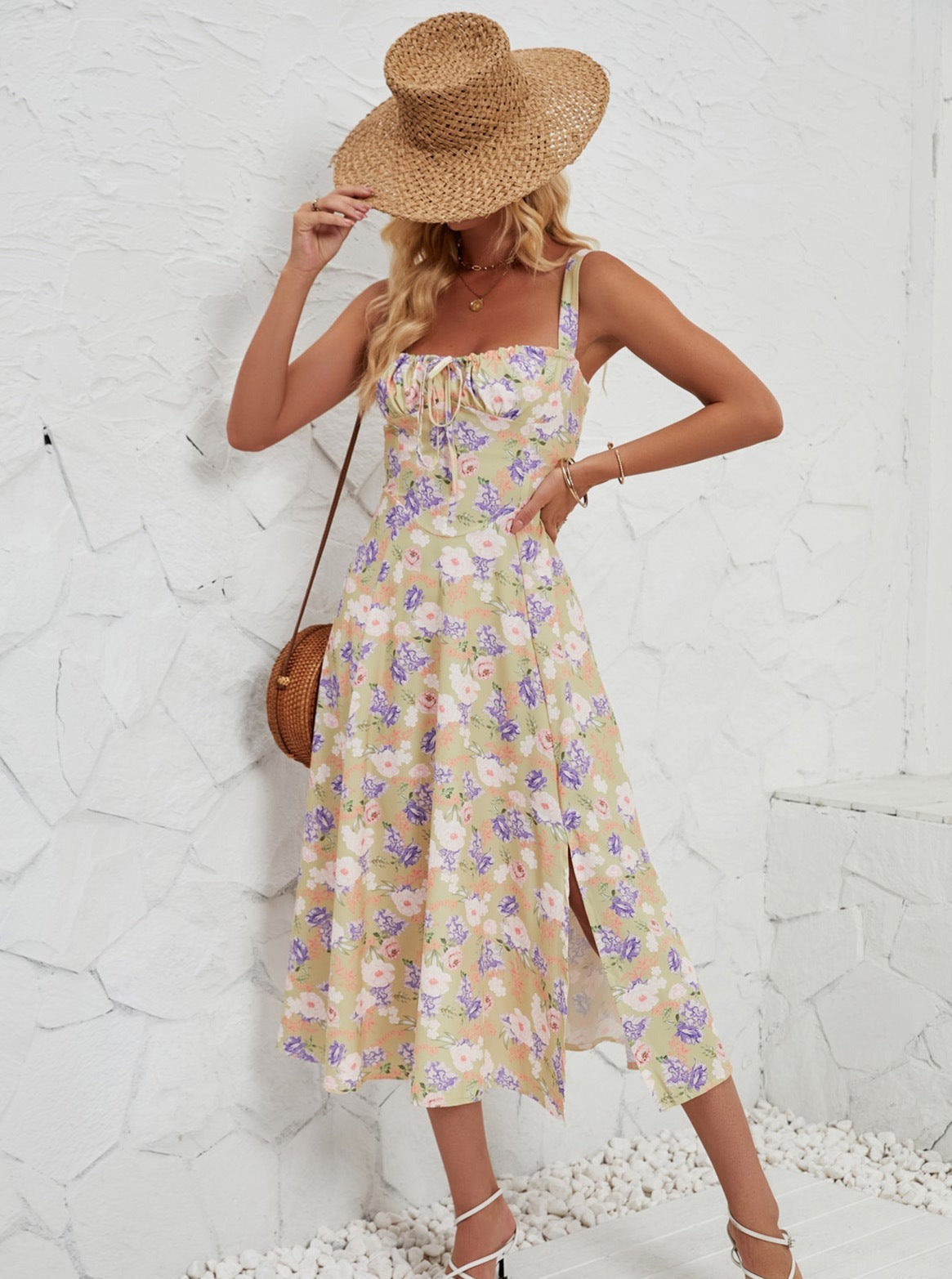 Vestido de sol sin mangas con estampado floral 