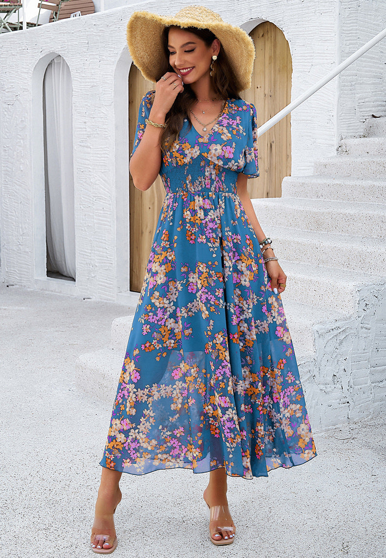 Vestido de verano con escote en V y estampado floral