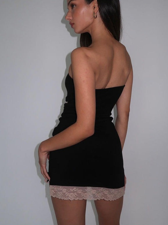 Vestido mini ajustado con parte superior de tubo y lazo de encaje sexy 