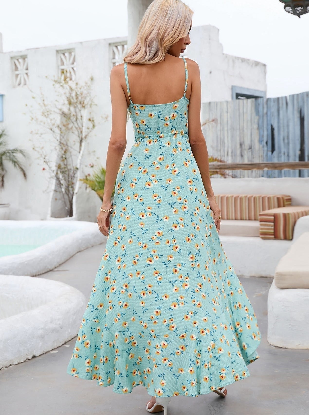 Vestido asimétrico con estampado floral verde azulado 